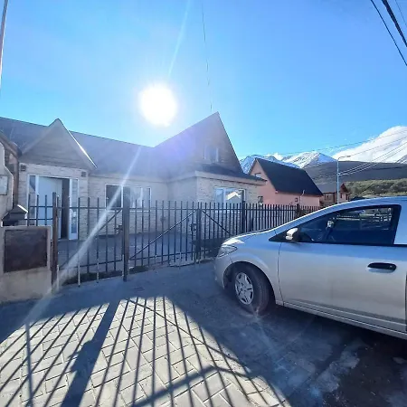 Aires Del Pipo Villa Ushuaia Exterior photo